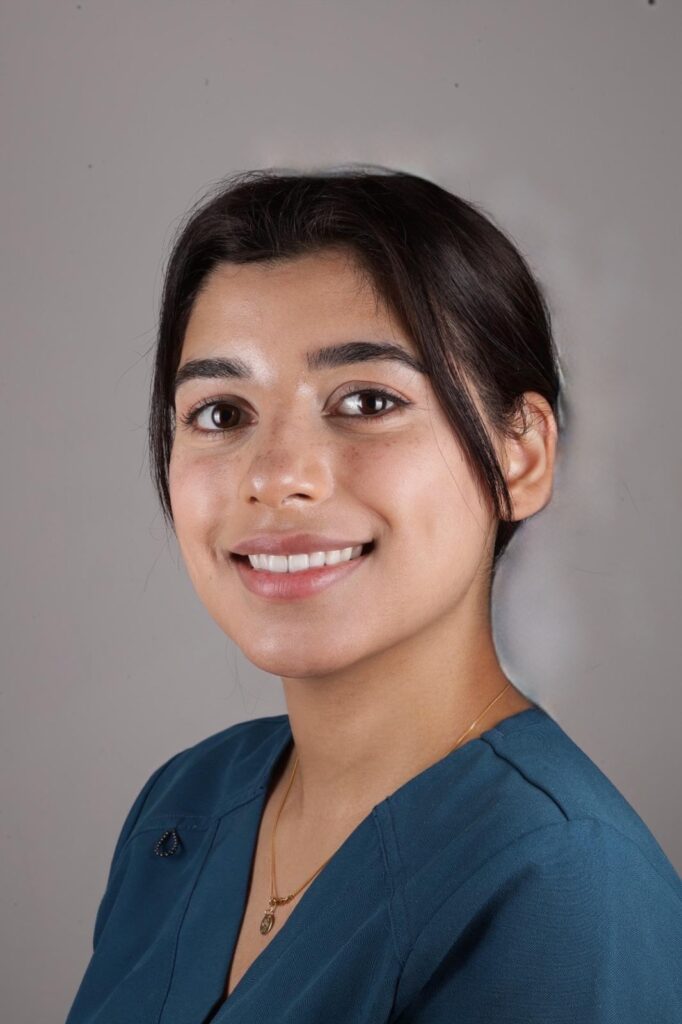 Aria - dental hygienist